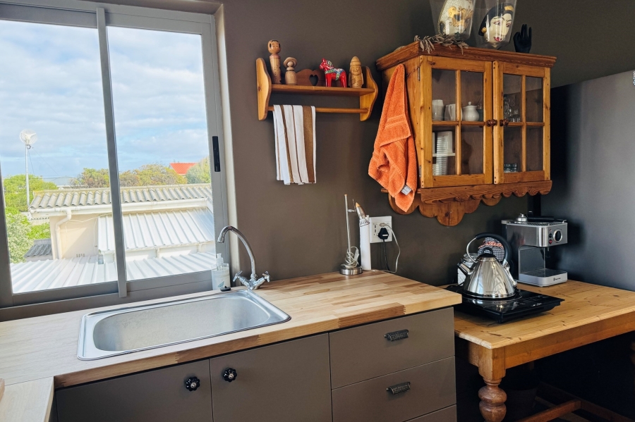 To Let 1 Bedroom Property for Rent in Onrus Western Cape